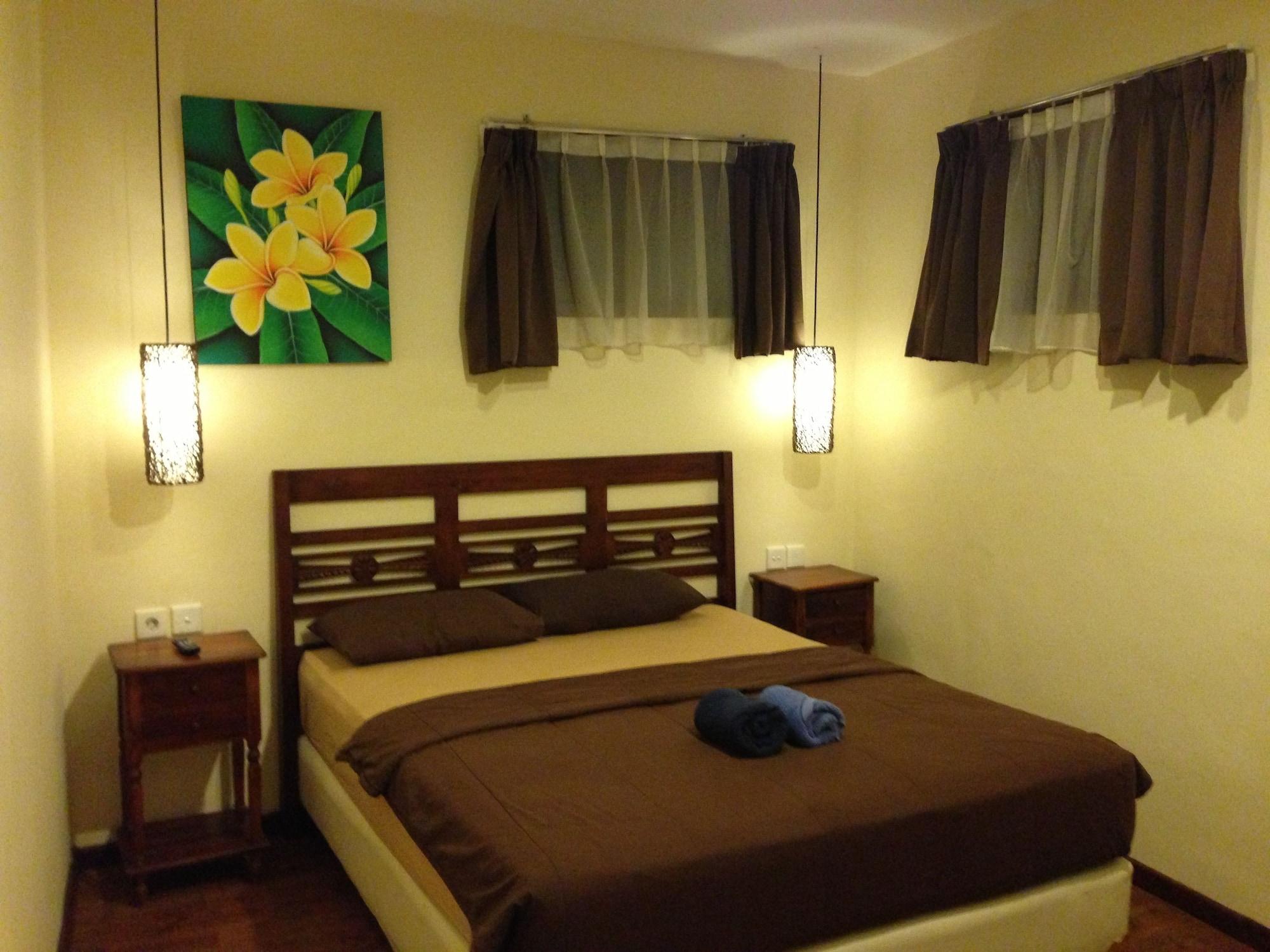 Bemo Corner Guest House Кута Екстер'єр фото